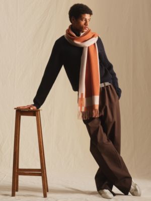 H Passant scarf, View: Worn, worn, view 2 of 3