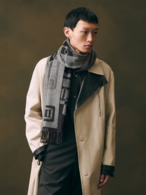 Pochoirs Equestres 머플러, 보기: 이미지: 제품 착용 이미지, worn, 3개 중 6번째 보기