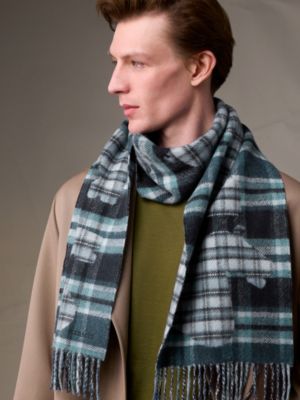 Echec au Roi Tartan 머플러, 보기: 이미지: 제품 착용 이미지, worn, 3개 중 4번째 보기