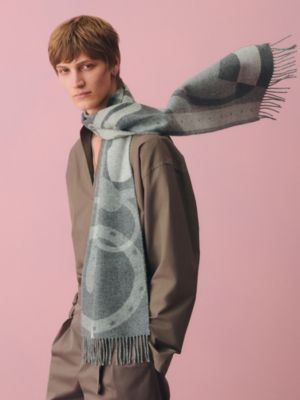 Ready Steady Go圍巾, 檢視: 佩戴, worn, 檢視共2張圖片的第3張