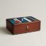 Casaque Felin dans un Jardin Mexicain poker box, bleu de Malte