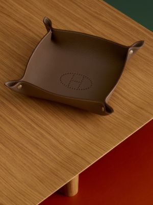 Mises et Relances H Evelyne change tray, View: front, front, view 2 of 2