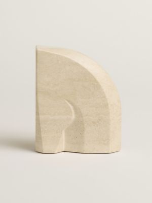 Alezan bookend