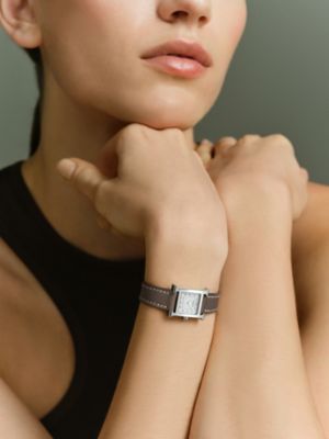 Montre Heure H, Mini modèle, 21&nbsp;mm, Vue: Vue portée, worn, vue 2 sur 3