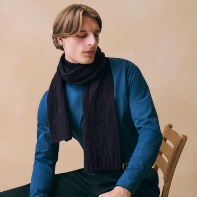 H en Ligne scarf