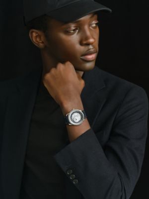 Arceau Le Temps Voyageur腕錶，41&nbsp;mm, 檢視: 佩戴, worn, 檢視共2張圖片的第3張