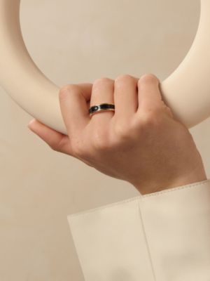 Uni ring, small model, View: Worn, worn, view 3 of 4