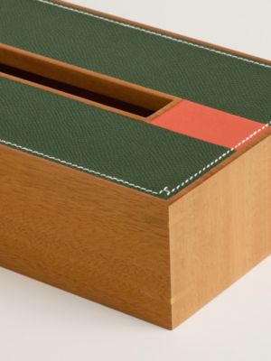 Pleiade en Casaque tissue box, small model, View: Detail, detail, view 2 of 3