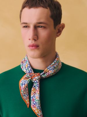 ロザンジュ ミニ 《カリグラフィ・エケストル》, イメージ: 着用例, worn, ビュー2の3