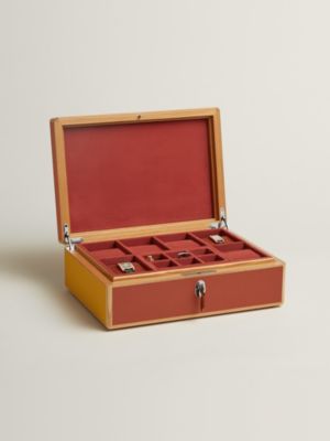 Amalthee Tricolore watch and cufflink box, large model, View: Context, context, view 7 of 7