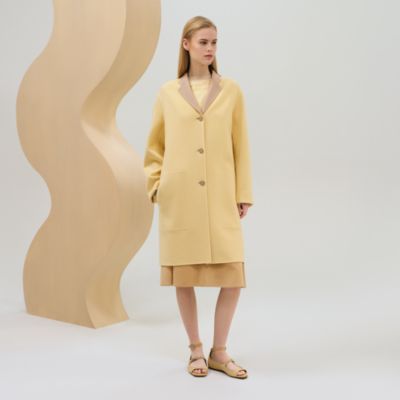 Supple cashmere coat