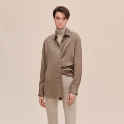 HERMES レディース　長袖オーバーシャツ HERMES（シャツ/ブラウス(長袖/七分)）のフリマアイテム一覧