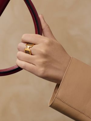 Olympe ring, large model, View: Worn, worn, view 2 of 2