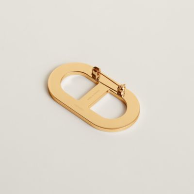 Chaine d'Ancre brooch