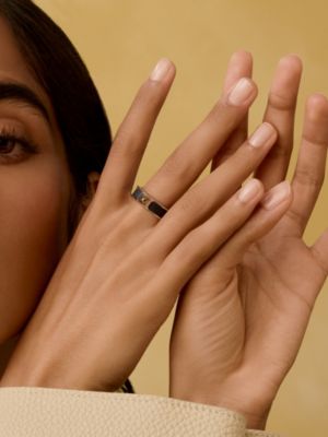 Bague simple clou Athéna, Vue: Vue portée, worn, vue 2 sur 2