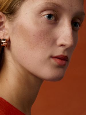 Boucles d'oreilles Olympe, petit modèle, Vue: Vue portée, worn, vue 2 sur 2