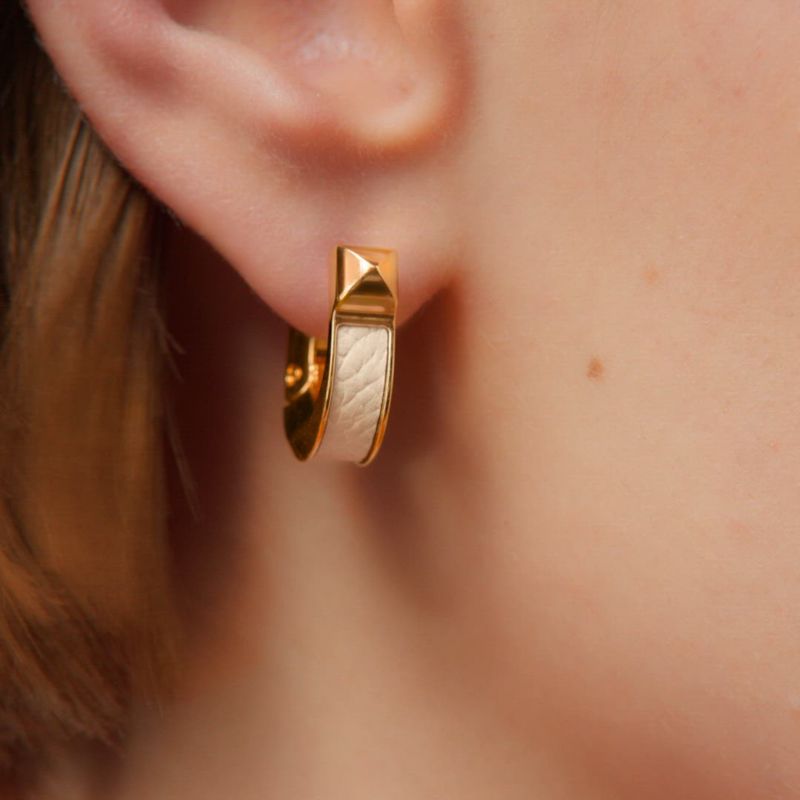 値段交渉可能]HERMES ゴールド 片耳用ピアス 値段交渉可能]HERMES