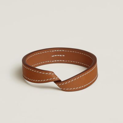 Twist bangle