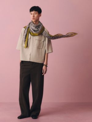 Calligraphie Equestre scarf 140, View: Worn, worn, view 2 of 3