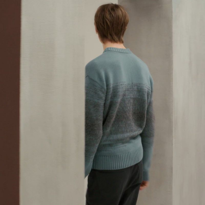 ★気分に合わせて裏返せる★HERMES トラッカーネックsweat shirt Bouclette ombree