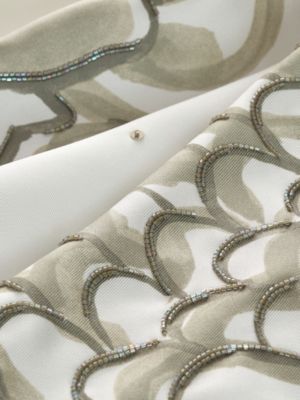 Libre Comme Pegase Exceptional embroidered scarf 90, View: Detail, detail, view 4 of 5