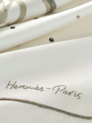 Libre Comme Pegase Exceptional embroidered scarf 90, View: Detail, detail, view 5 of 5