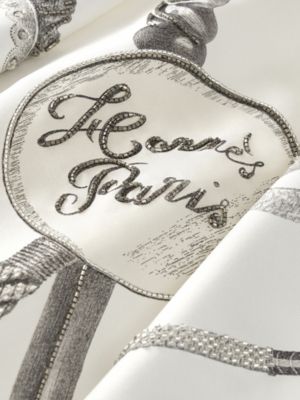 Nous Sommes Inseparables Exceptional embroidered scarf 90, View: Detail, detail, view 3 of 4