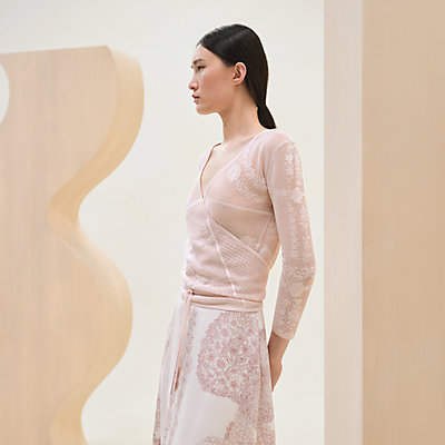 Hermès Knitwear and Twillaines for Women | Hermès USA Hermès Knitwear and Twillaines for Women | Hermès USA