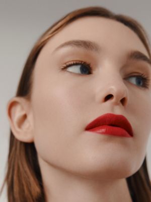 Seidig glänzender Lippenstift, Rouge Casaque, Ansicht: Getragene Ansicht, worn, Ansicht 6 von 7