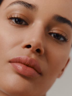 Satin lipstick refill, Beige Kalahari, View: Worn, worn, view 3 of 5