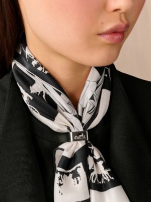 Bolduc scarf ring, View: Worn, worn, view 2 of 2