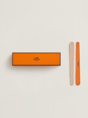 네일 화일, 보기: 앞, front, 2개 중 2번째 보기