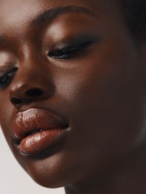 Silky Lipstick Shine, Brun d'Ambre, View: Worn, worn, view 5 of 9