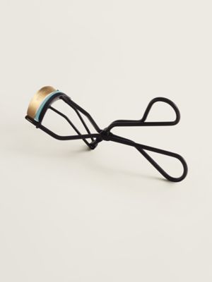Le Courbe-cils eyelash curler