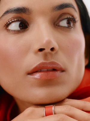 Infused Care Oil, Corail Bigarade, View: Worn, worn, view 3 of 6