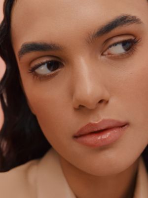 エルメスのメイクアップアイテムをご覧ください | Hermès - エルメス