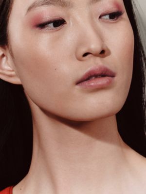 Eye shadow quartet refill, Ombres Pétales, View: Worn, worn, view 3 of 7