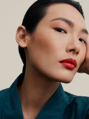 Matter Lippenstift in limitierter Edition, Rouge Feu, Ansicht: Getragene Ansicht, worn, Ansicht 6 von 10
