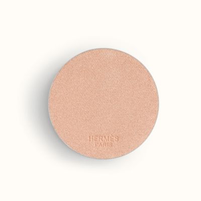 エルメス ハイライト 01 エルメス ハイライト 01 Face and eye illuminating powder
