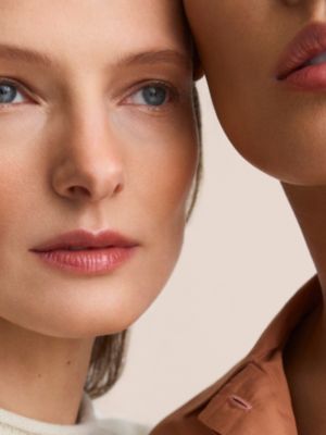 Glänzender Lippenstift, Limitierte Edition, Beige Croisette, Ansicht: Getragene Ansicht, worn, Ansicht 7 von 11