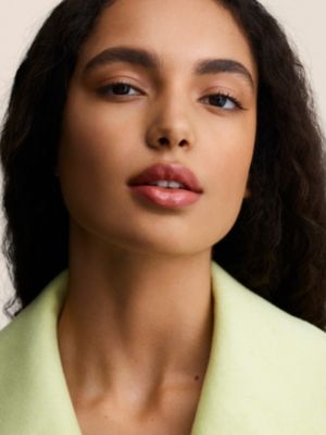 Glänzender Lippenstift, Limitierte Edition, Beige Croisette, Ansicht: Getragene Ansicht, worn, Ansicht 9 von 11