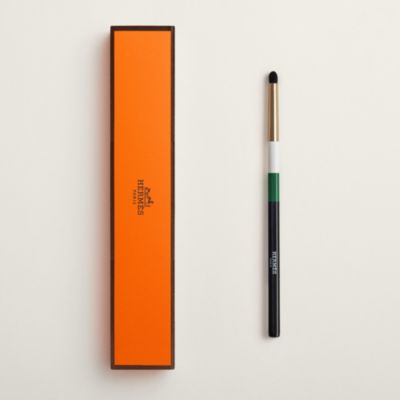 605620V0_front_wm_2?size=3000,