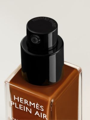 Luminous matte skincare foundation, 83W Châtaigne, View: front, front, view 4 of 7