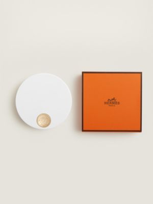 Les Grigris Hermès Face and eye illuminating powder, Limited edition, Or Permabrass, View: front, front, view 6 of 7