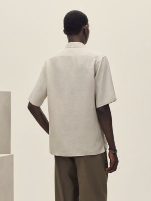 Camisa de corte reto com mangas curtas e gola notched, Exibir: Sendo usado, worn, visualizar 3 de 5