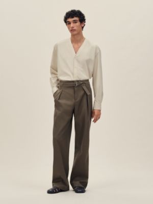 V-neck boxy fit shirt