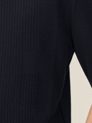 Jersey con cuello redondo "H Vibration", Vista: Ver artículo puesto, worn, vista 5 de 5