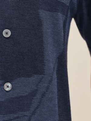 シャツ 《グラン・ラルジュ》, イメージ: 着用例, worn, ビュー5の5