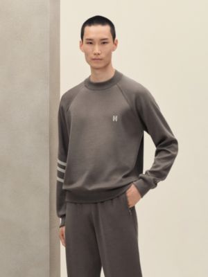 "H Golf" reversible crewneck sweater, View: Worn, worn, view 3 of 8