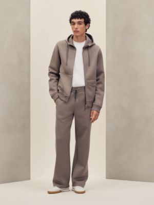 Voyage capsule hooded sweater
